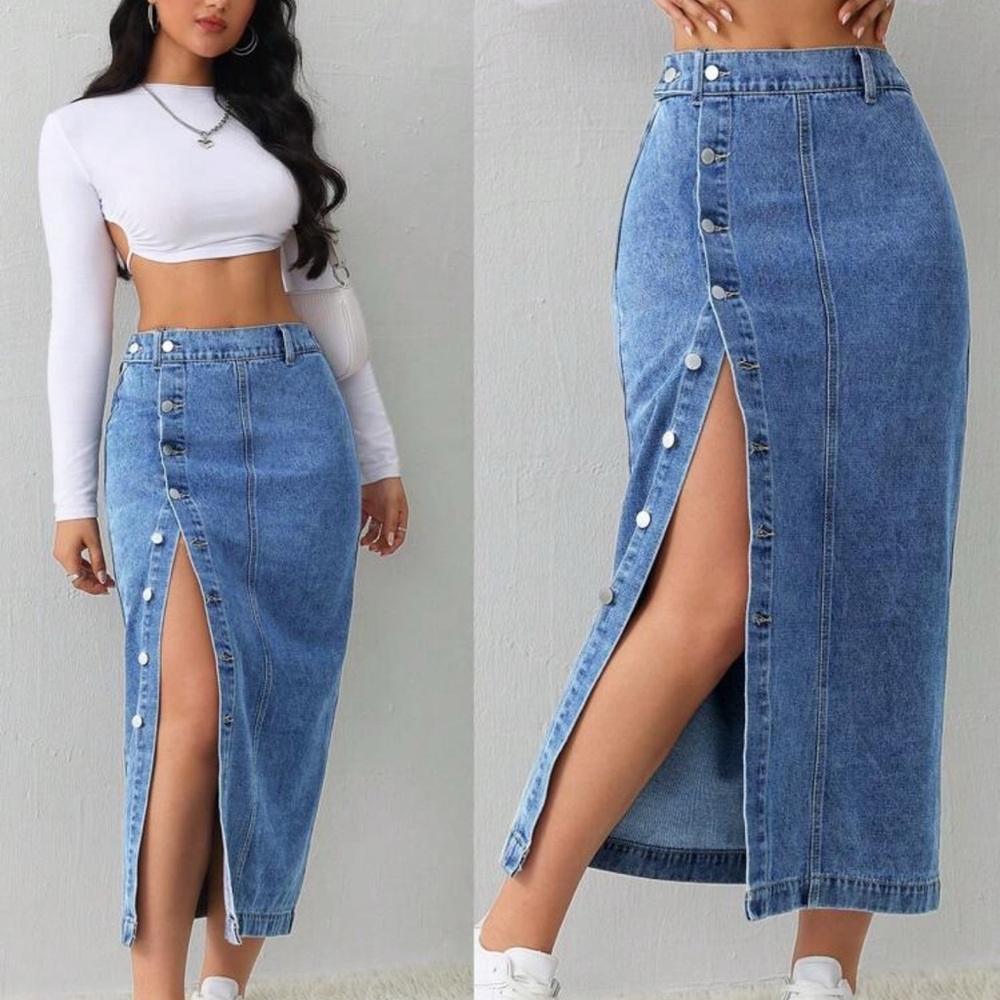 Denim Blue Button-Front Skirt